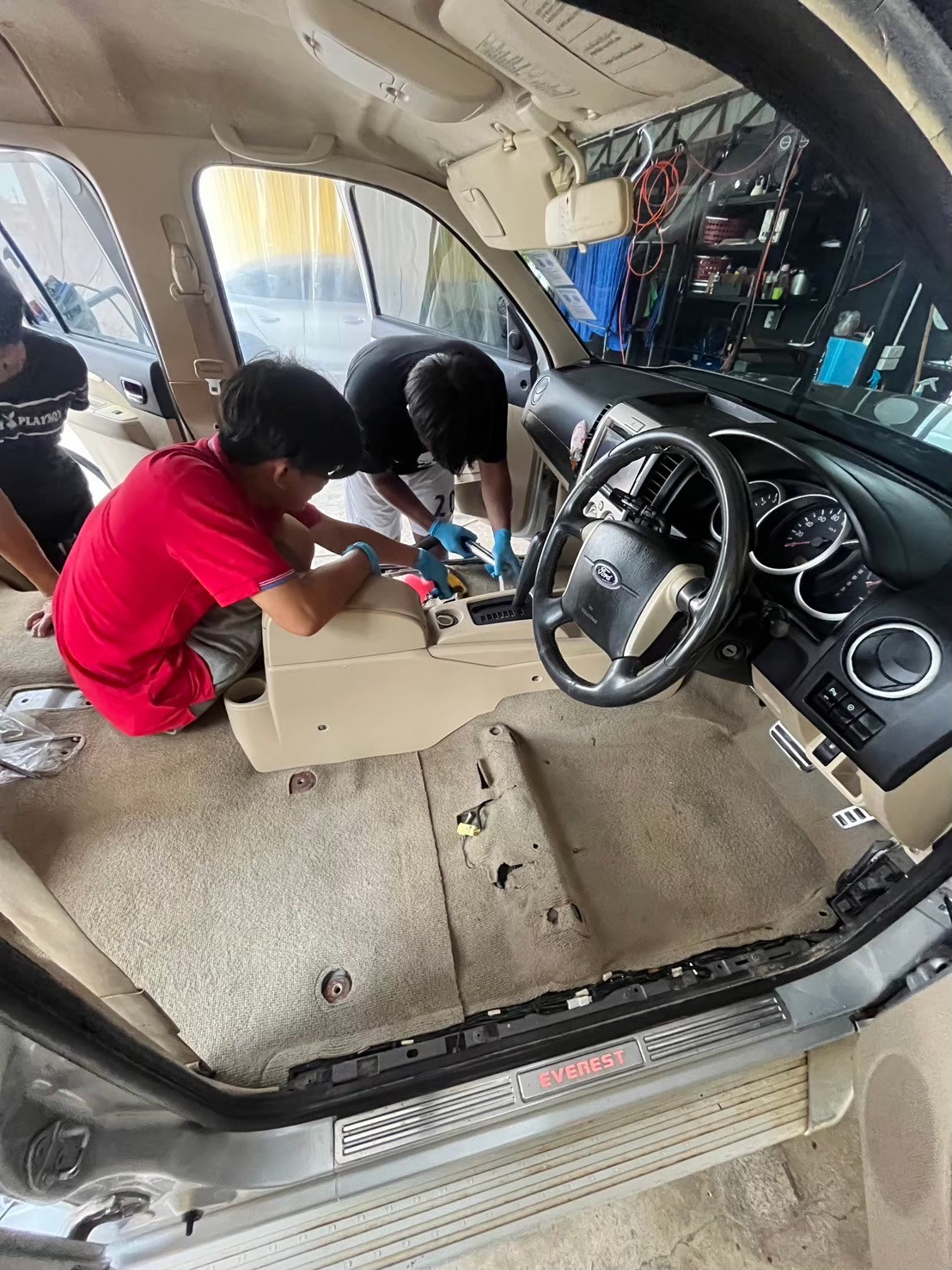 Car Detailing — ฟื้นฟูภายในรถ